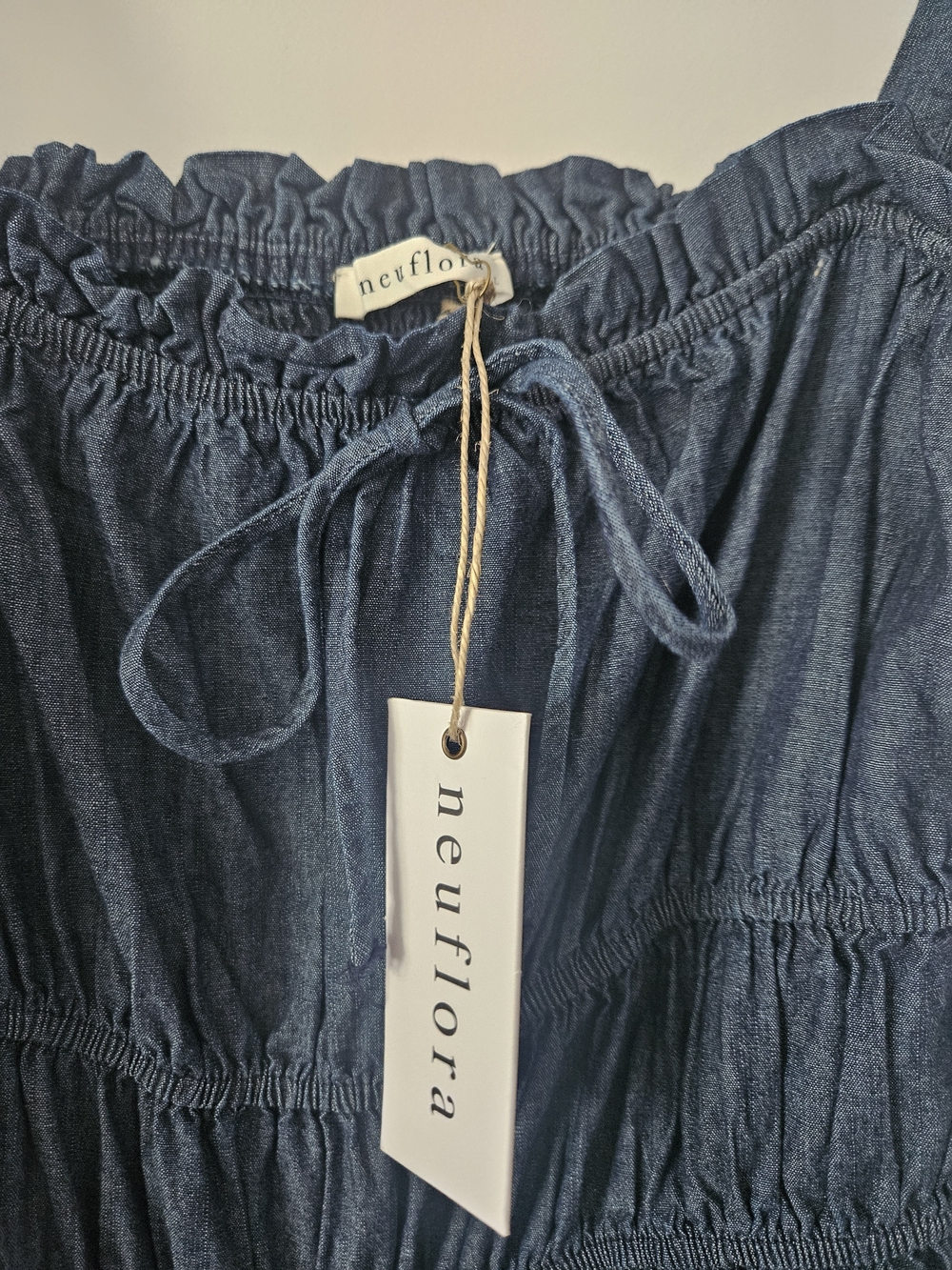 Neuflora Windsor Dress Size L - Picture 2 of 3